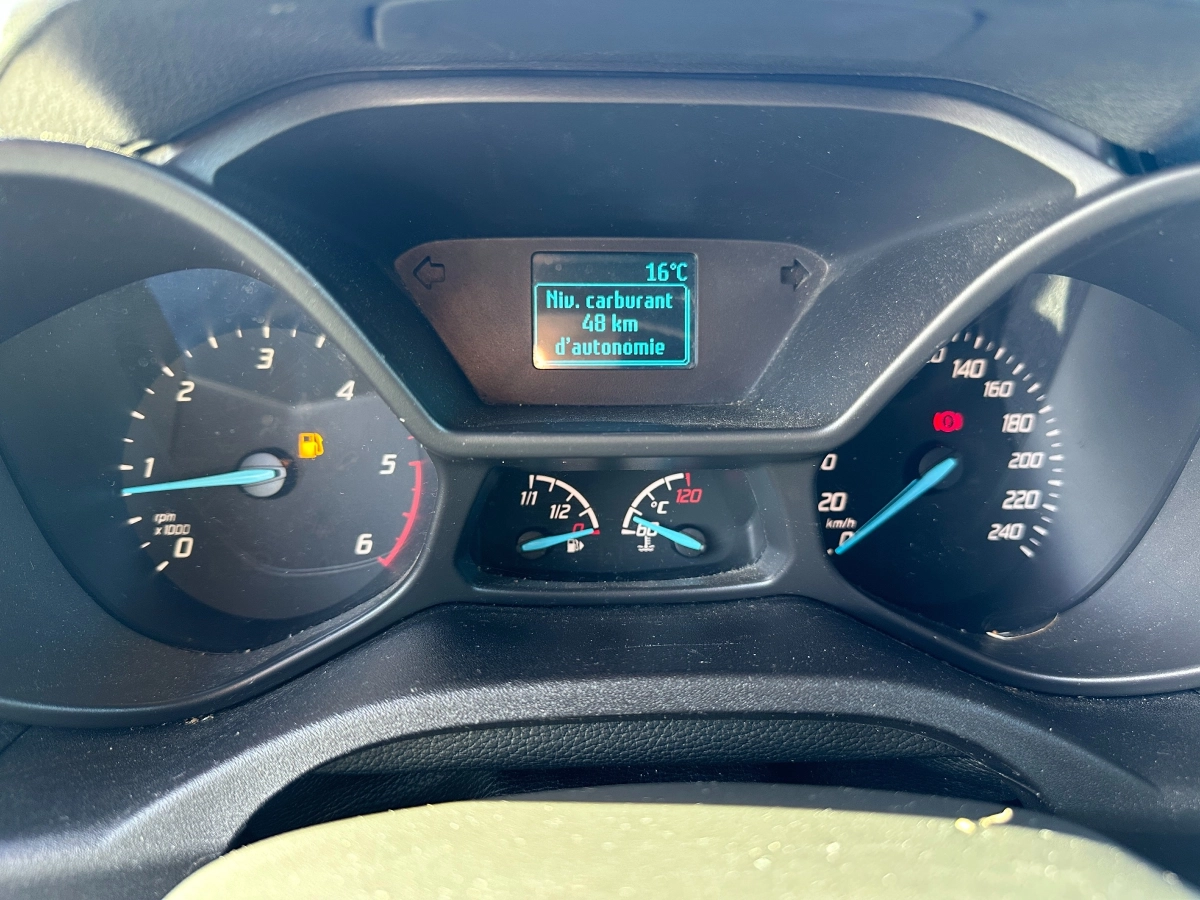 Ford Transit Connect - photo 19