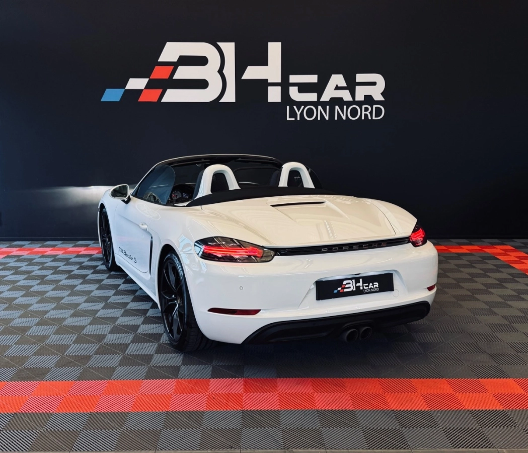 Porsche 718 Boxster - photo 35