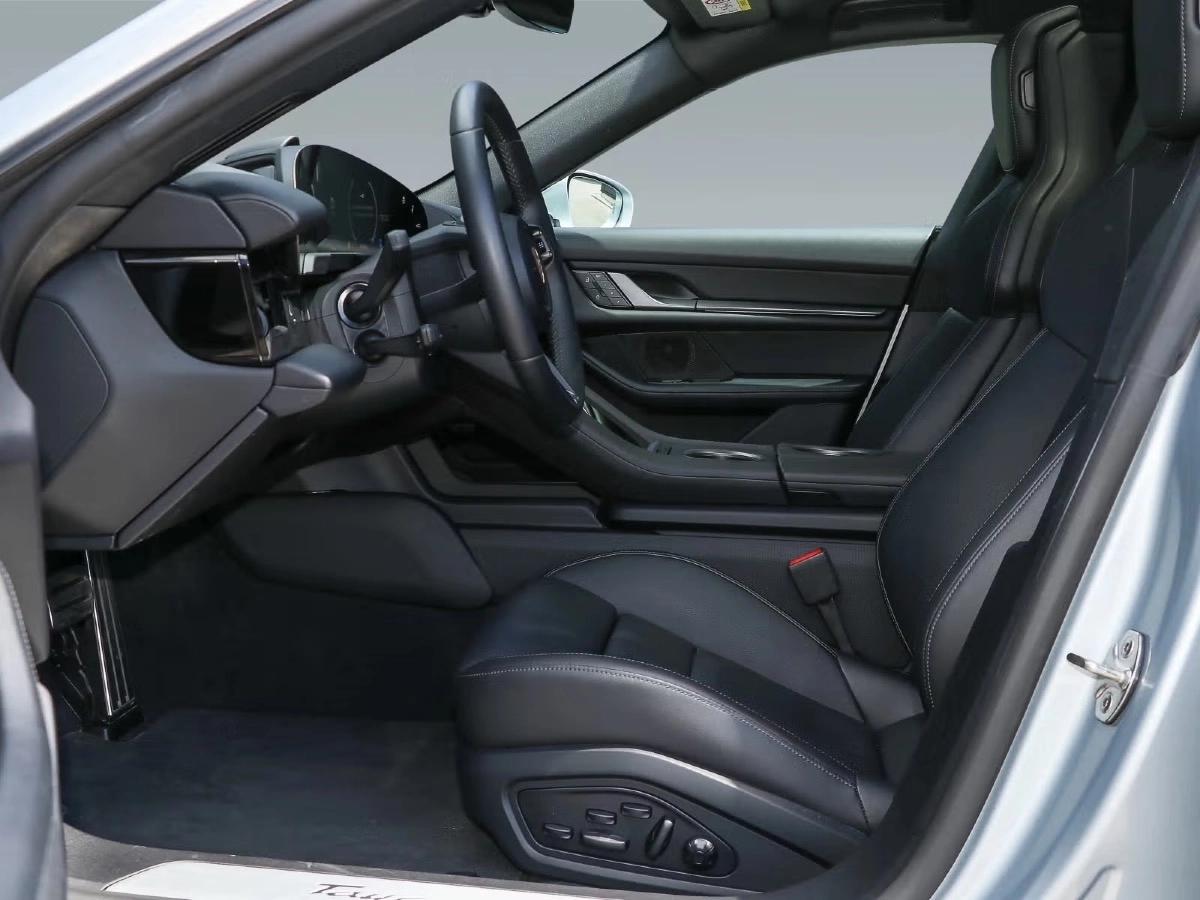 Porsche Taycan Sport Turismo 435ch 634Km WLTP Phase II/Roues AR Dir/PVT+/Chrono/Sound/Sièges 18/Bose/Pano/HD Matrix