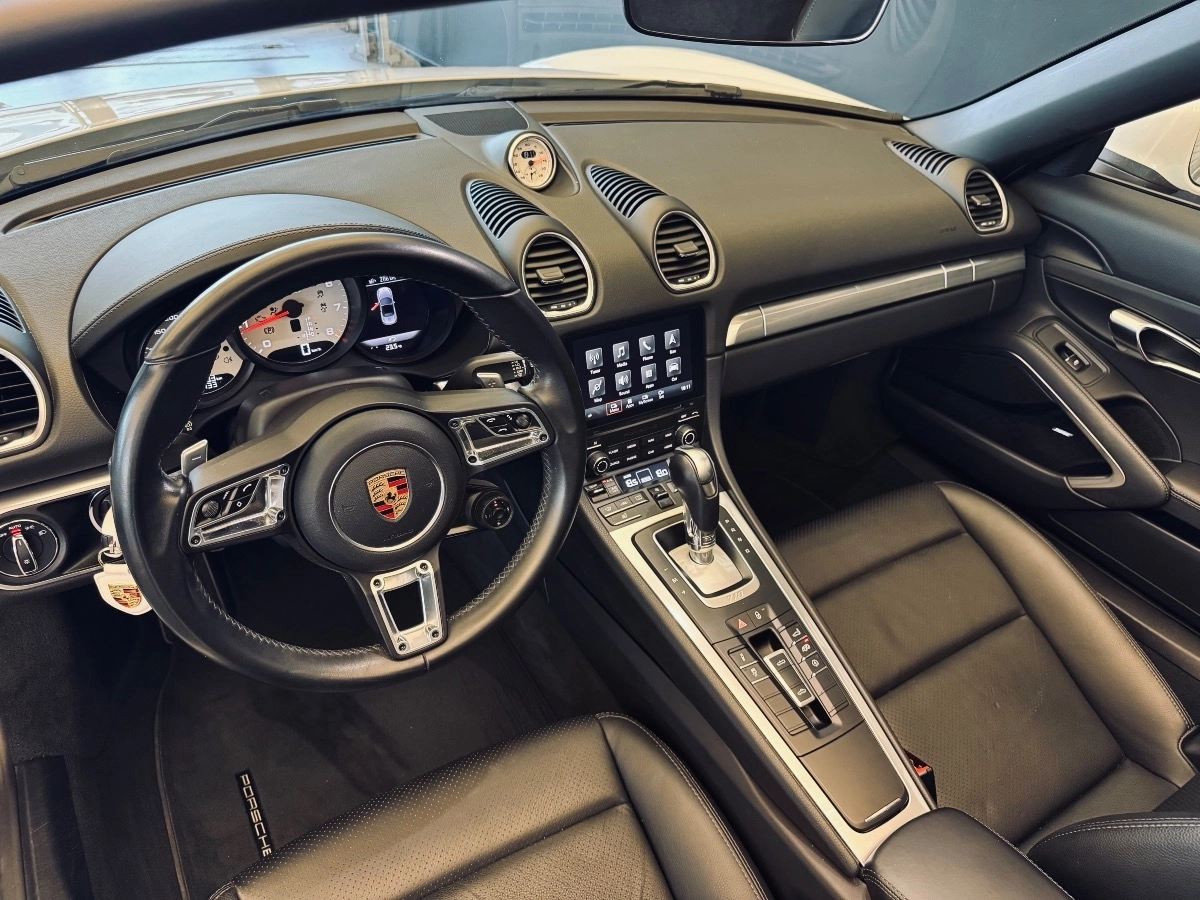Porsche 718 Boxster - photo 5