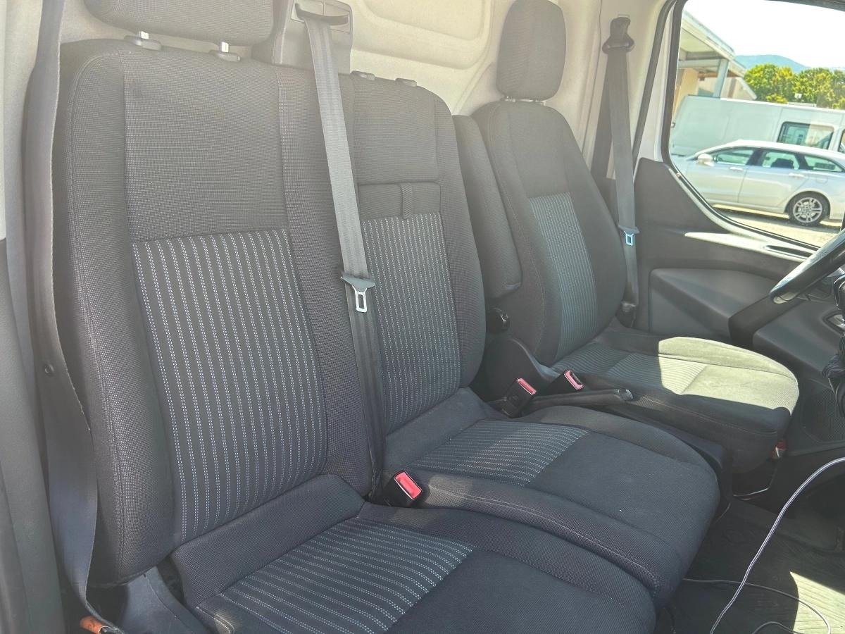Ford Transit Custom COMBI 320 2.0 105 L1H1 COURT PC-TN VA