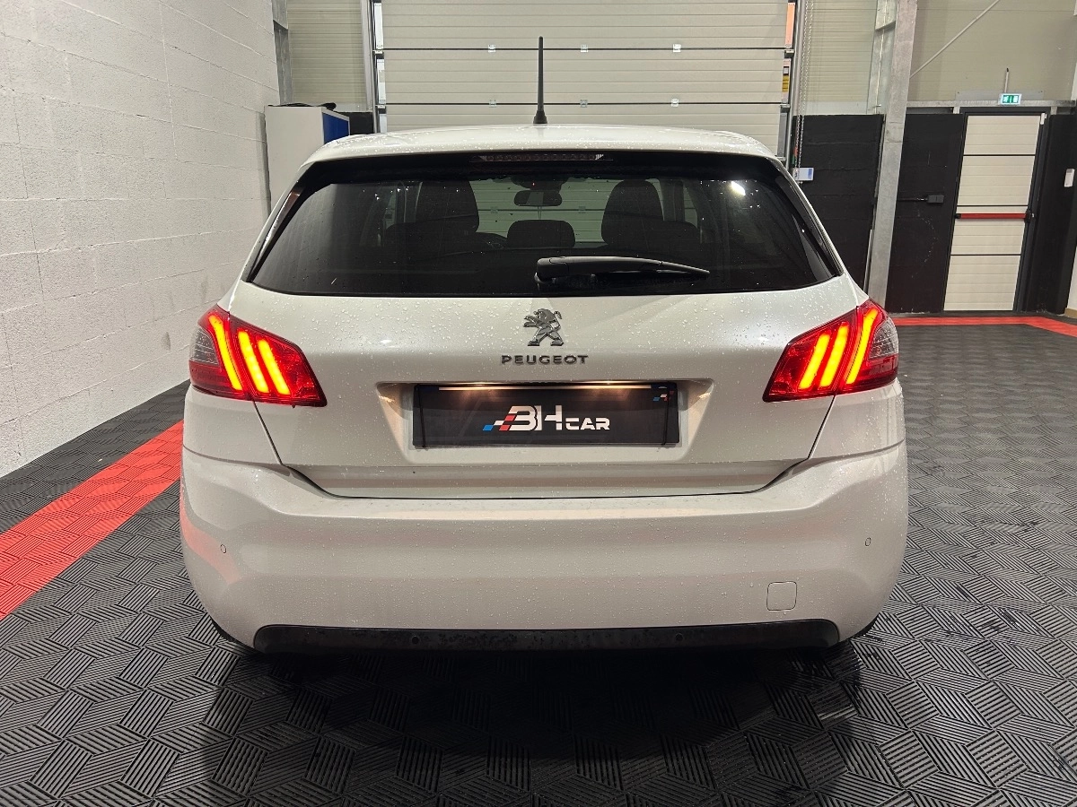 Peugeot 308 - photo 4