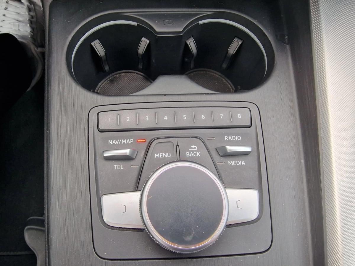 Audi A4 AVANT 3.0 TDI 220 S-LINE QUATTRO S-TRONIC BVA