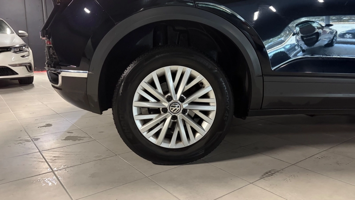 Volkswagen T-roc - photo 15