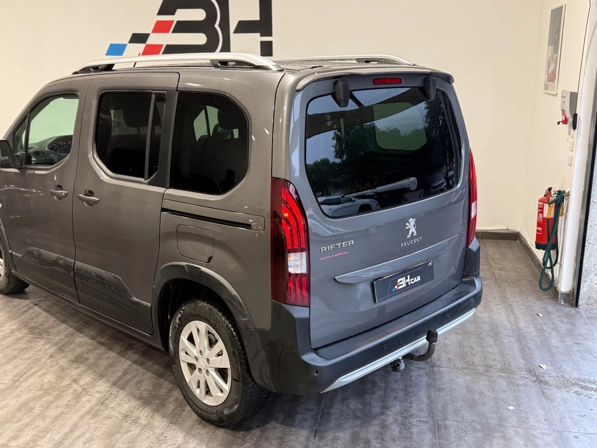 Peugeot Rifter - photo 7