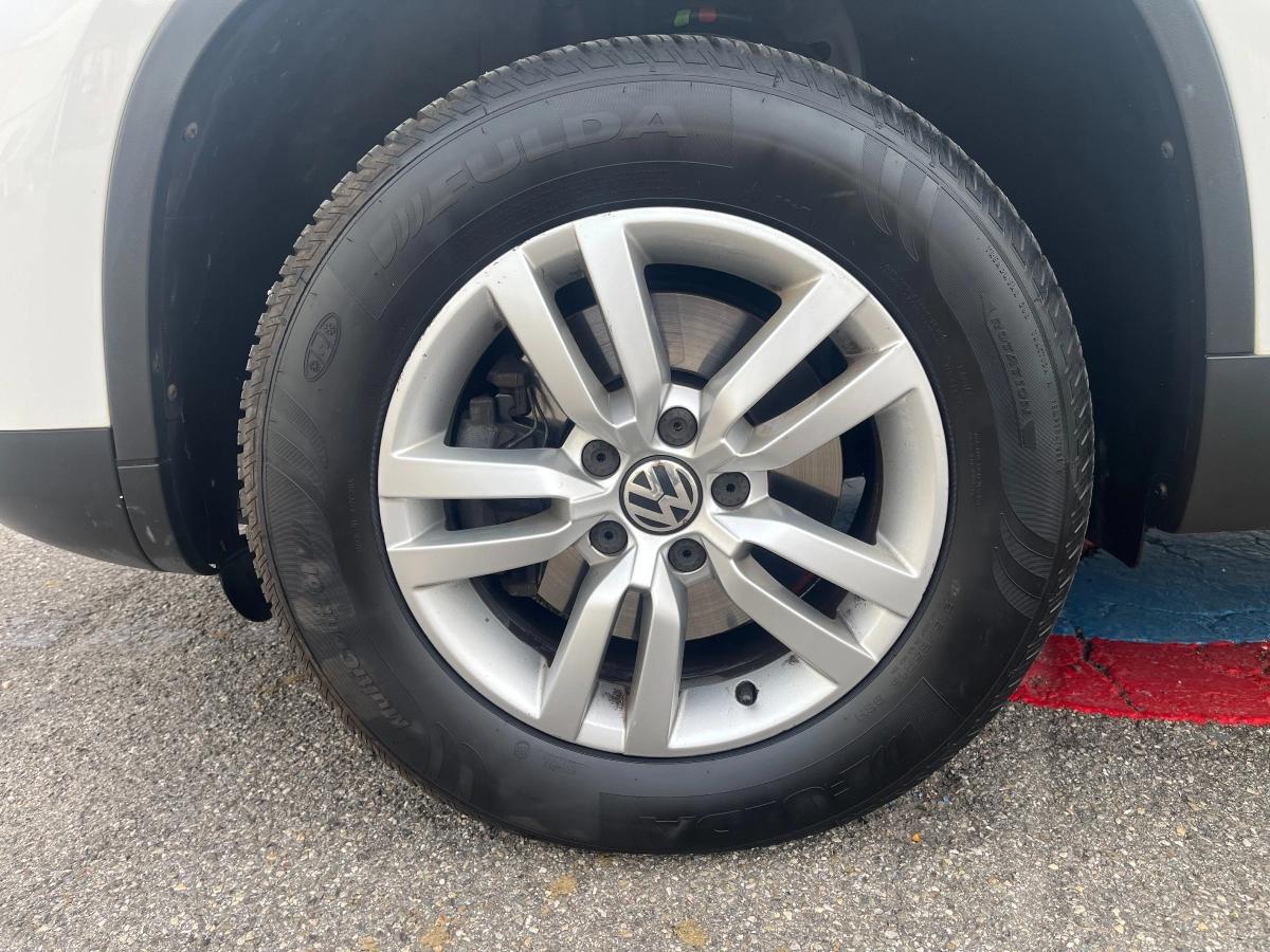 Volkswagen Tiguan 2.0 TDI 110 BLUEMOTION