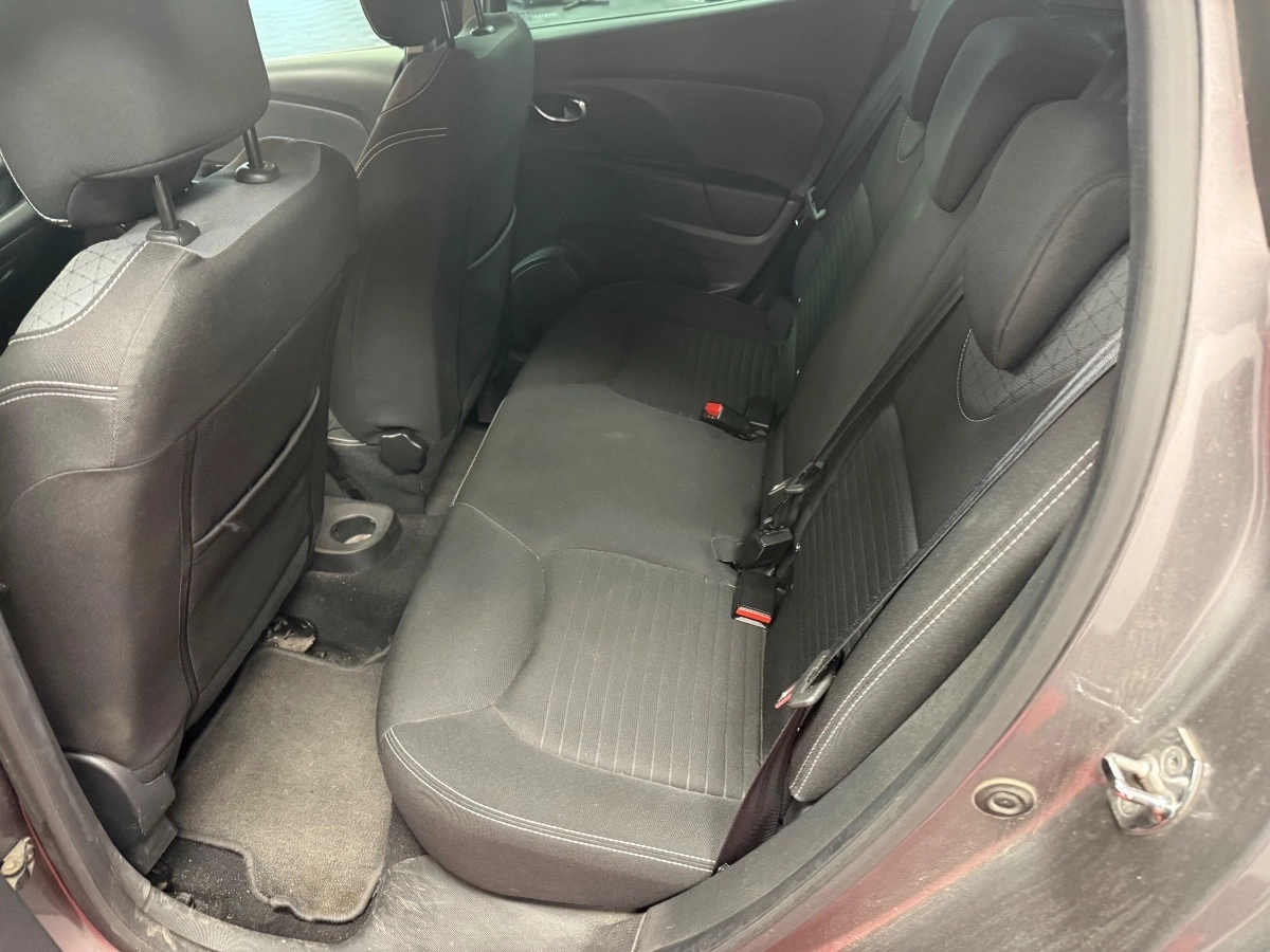 Renault Clio - photo 11