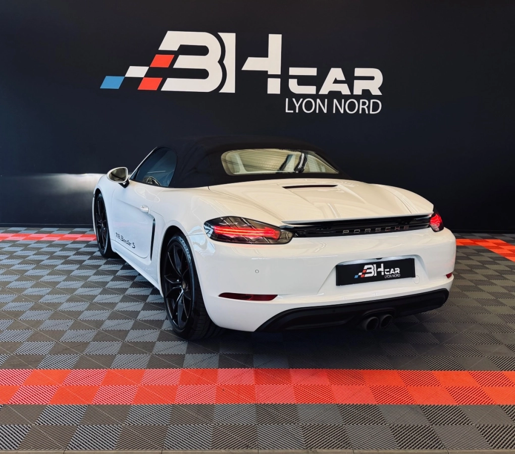 Porsche 718 Boxster - photo 27
