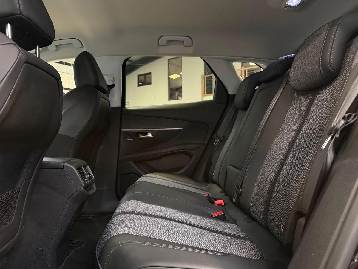 PEUGEOT 3008 (II) 1.2  EAT8 S&S 130CH - 1ERE MAIN - ENTRETIENS CONSTRUCTEUR