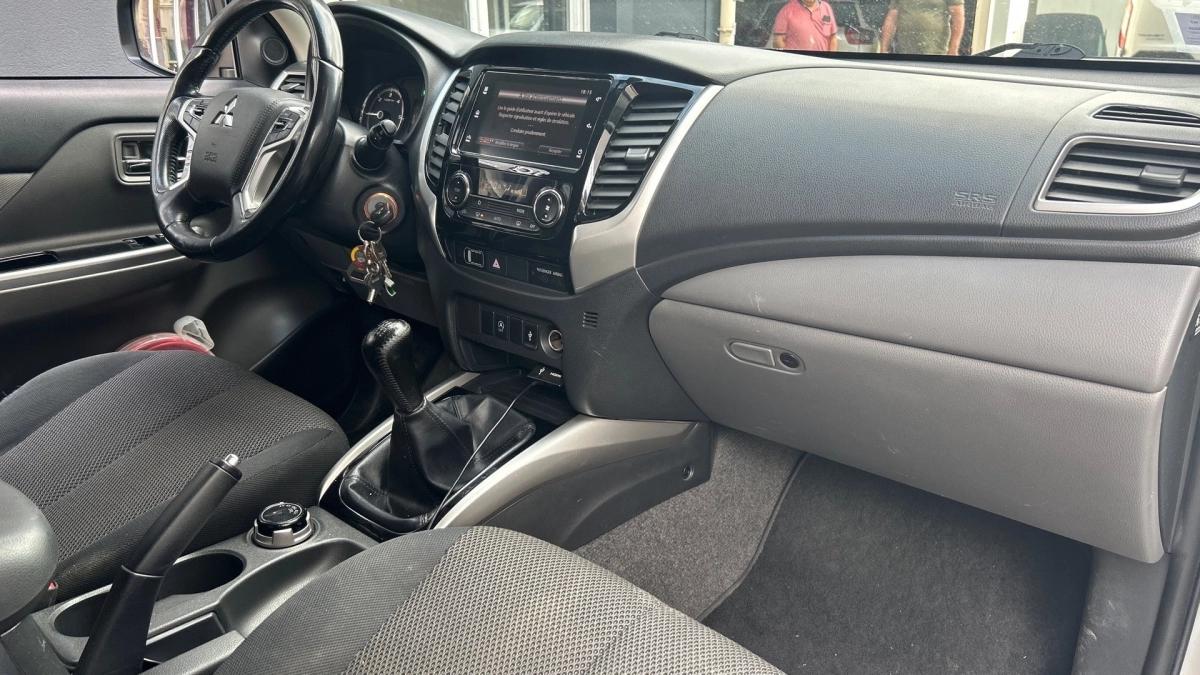 Mitsubishi L200