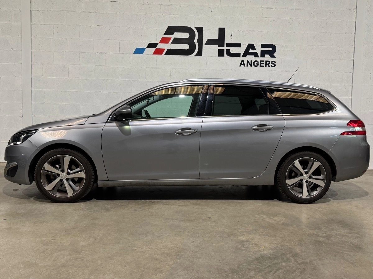 Peugeot 308 - photo 4
