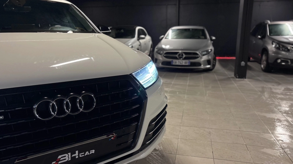 Audi Q7 - photo 7