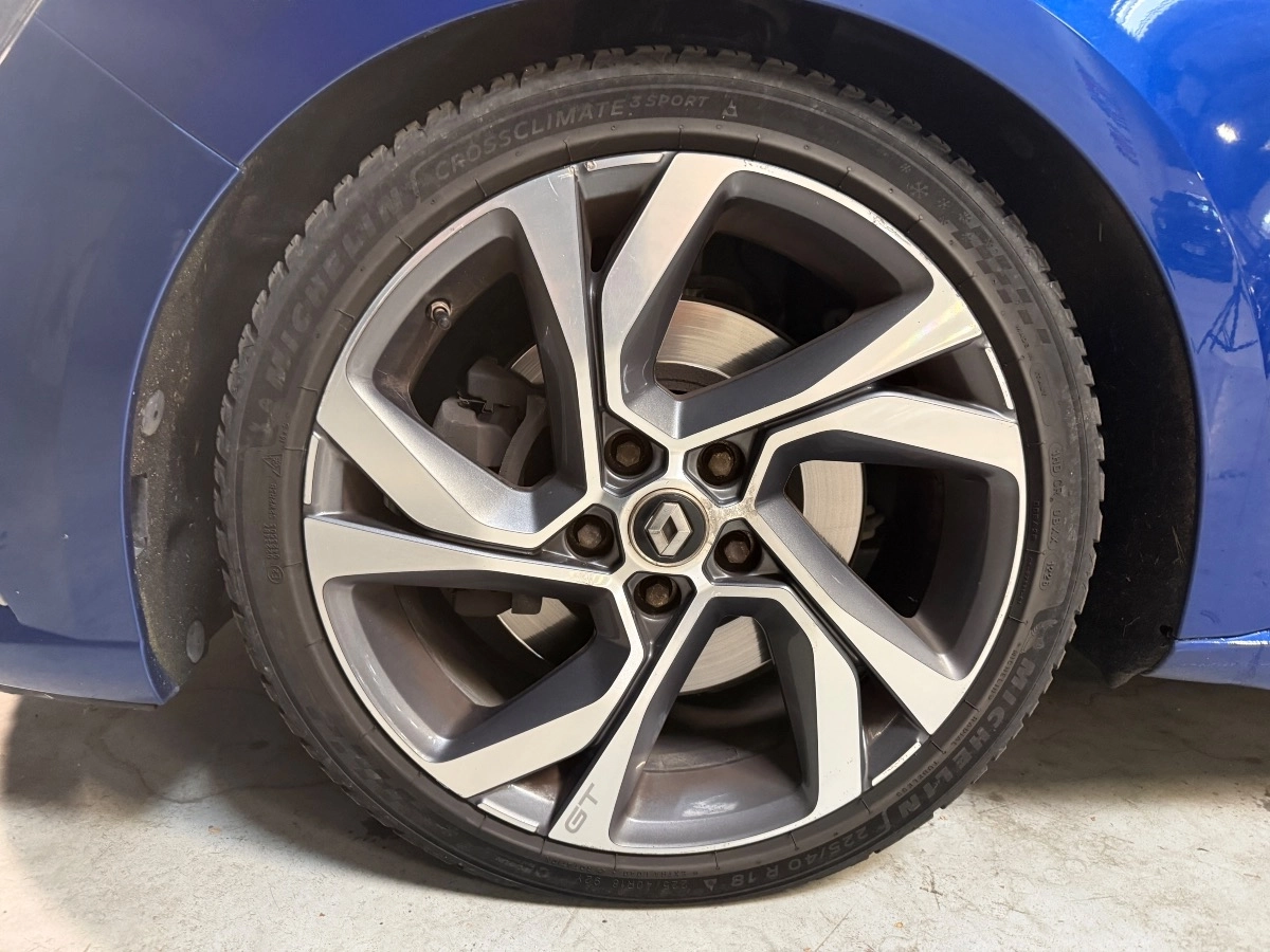 Renault Megane - photo 9