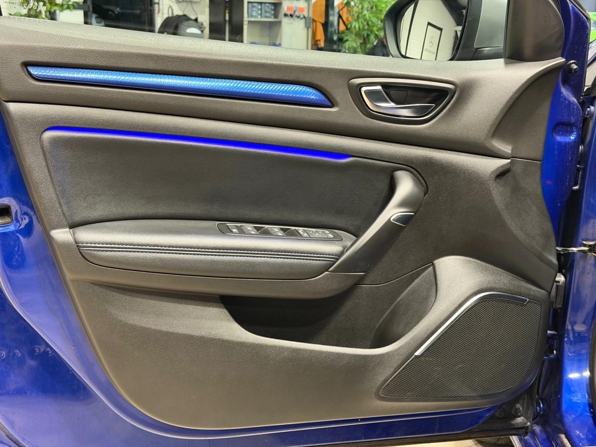 Renault Megane 1.6 TCE 205 GT 4CONTROL EDC BVA