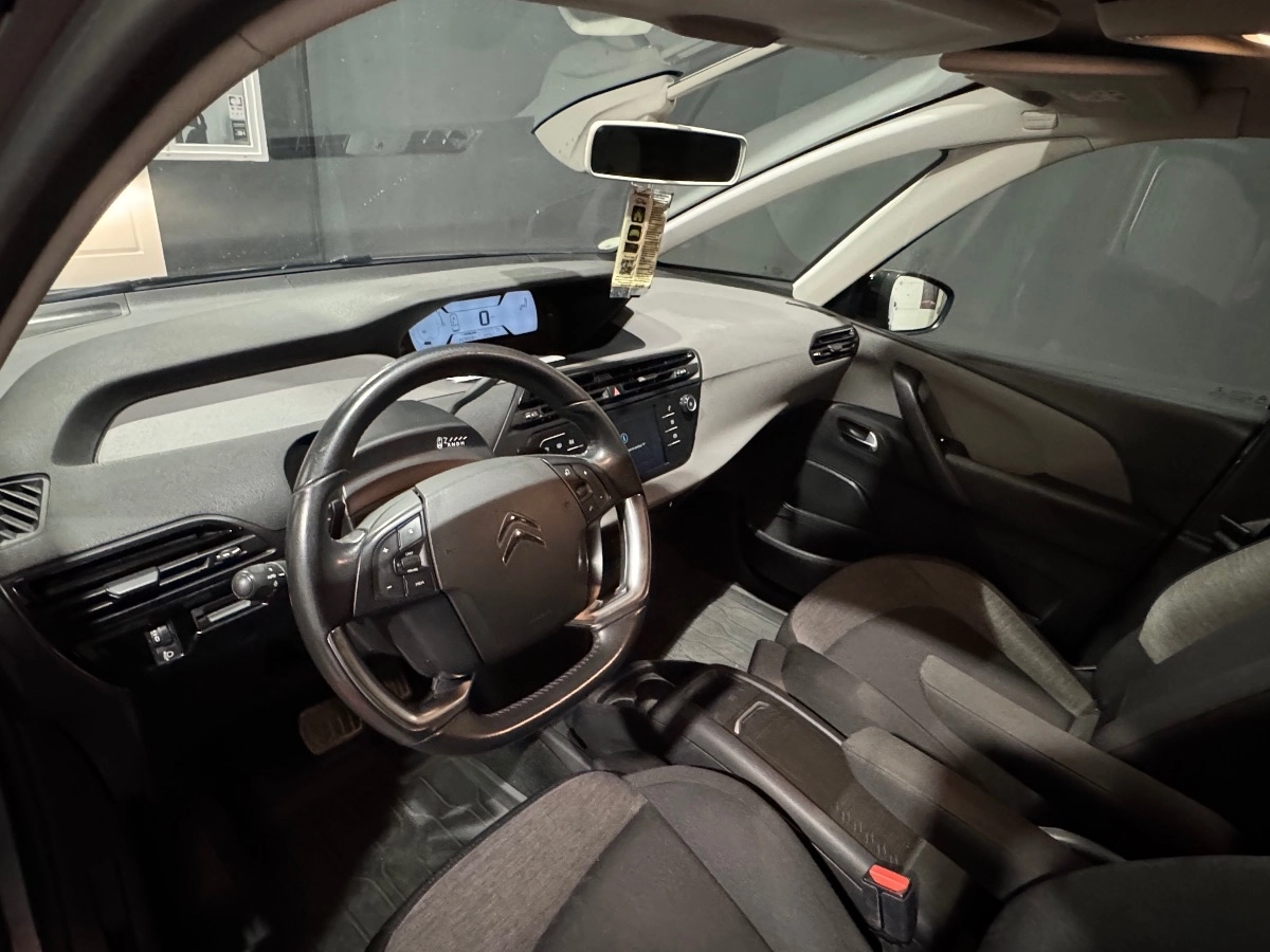 Citroen C4 Spacetourer - photo 9