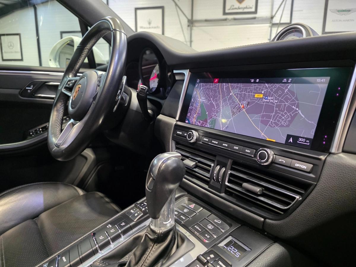 PORSCHE MACAN 2.0 245 TOIT PANO / CHRONO / BOSE