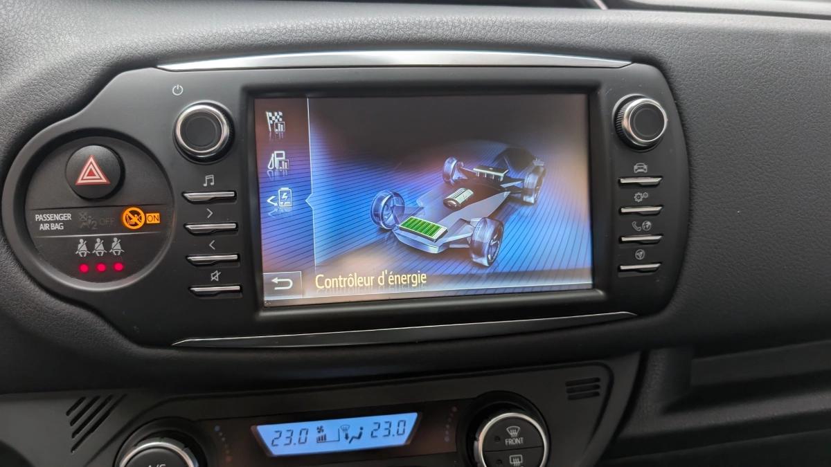 Toyota Yaris 1.0 VVTI 65