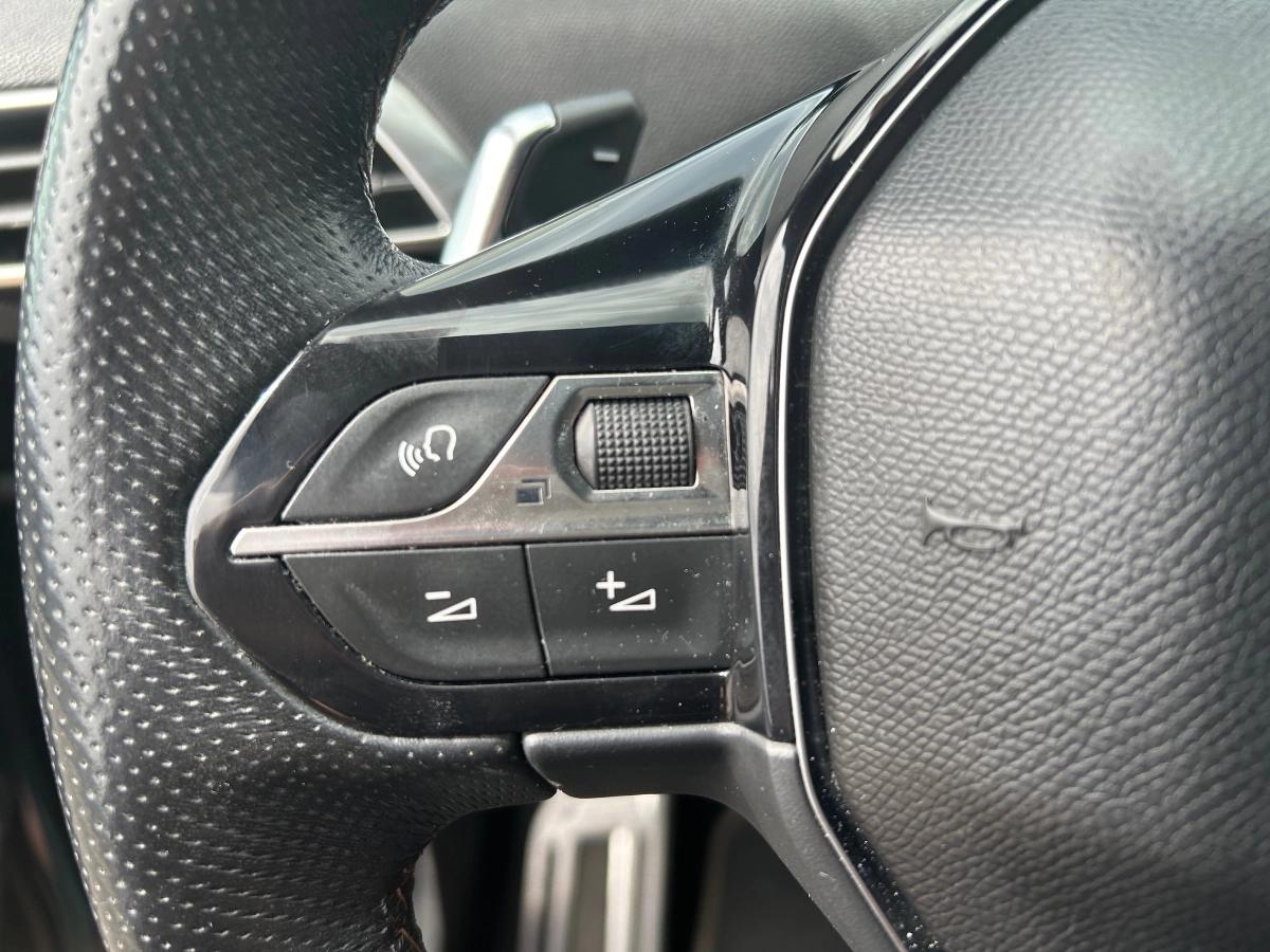 Peugeot 5008 GENERATION-II 1.5 BLUEHDI 130 GT LINE EAT BVA START-STOP