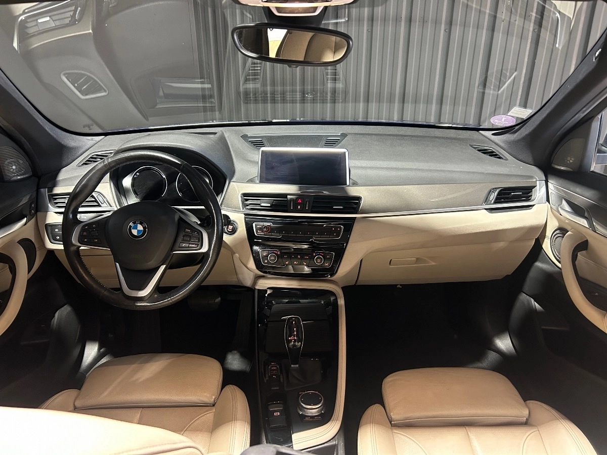 Bmw X1 - photo 10