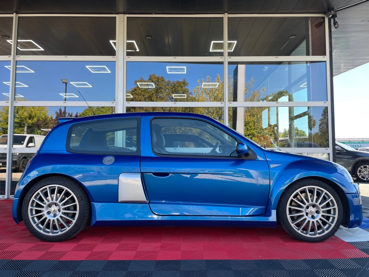 Renault Clio - photo 2