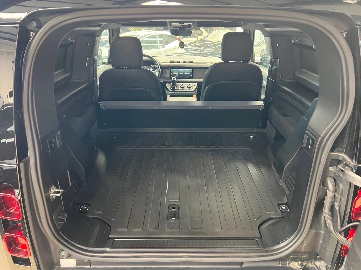 Land Rover Defender HARDTOP 90 3.0 D200 MHEV BVA8 4WD X-DYNAMIC /ATTELAGE/CARPLAY/CAM360/