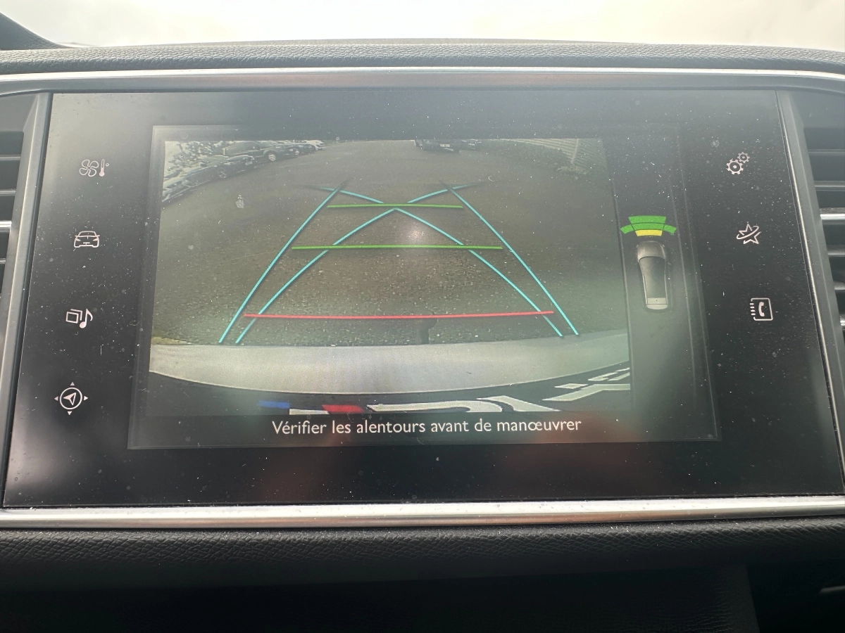 Peugeot 308 - photo 21