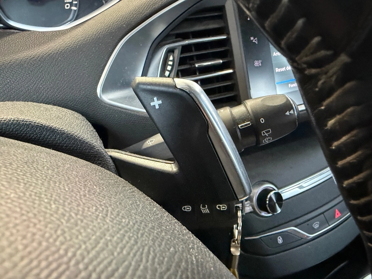 Peugeot 308 - photo 27