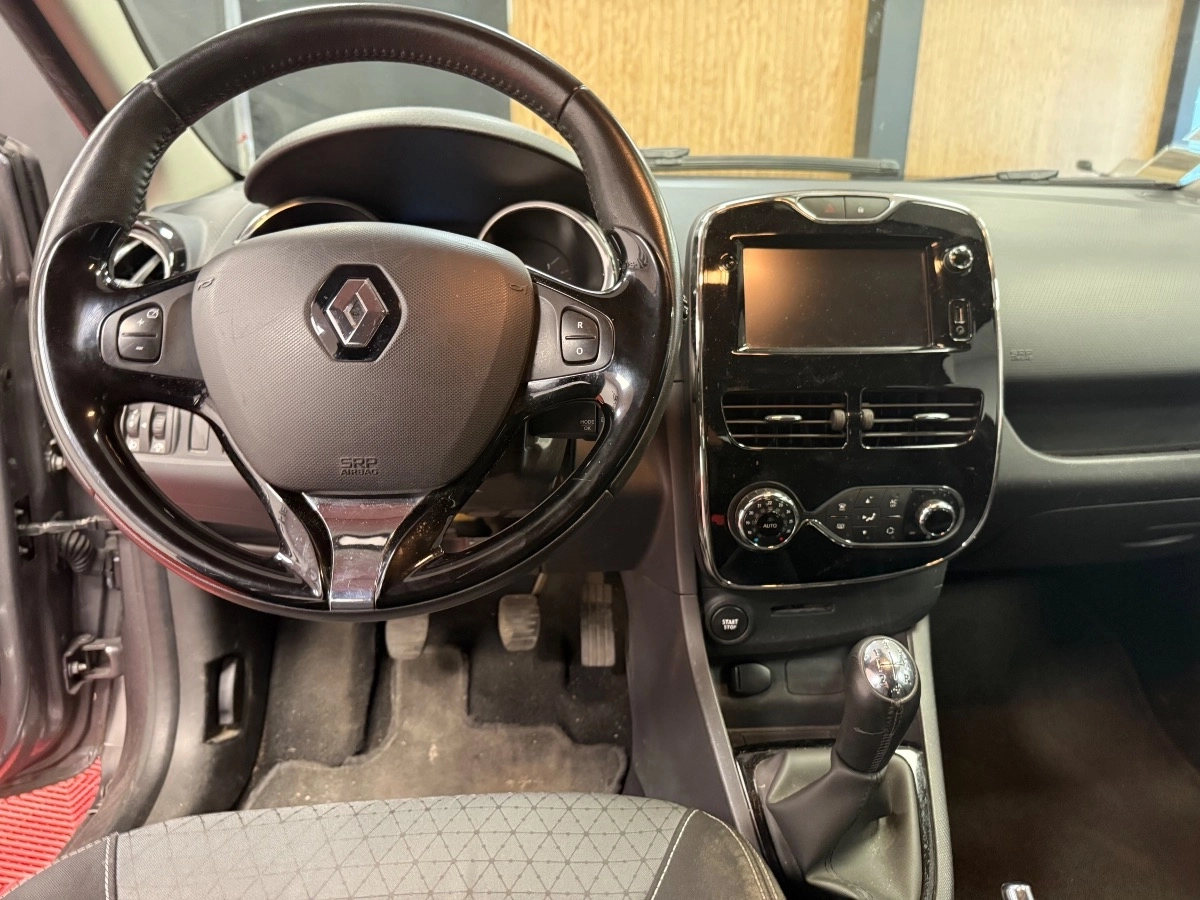 Renault Clio - photo 9