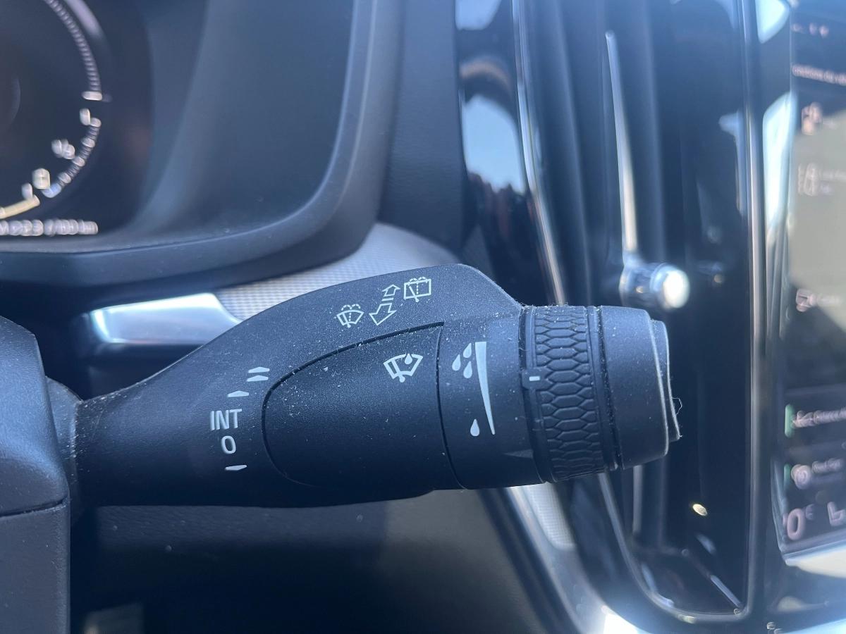 Volvo V60 2.0 T6 340H 255 TWIN-ENGINE PHEV HYBRID R-DESIGN AWD GEARTRONIC BVA