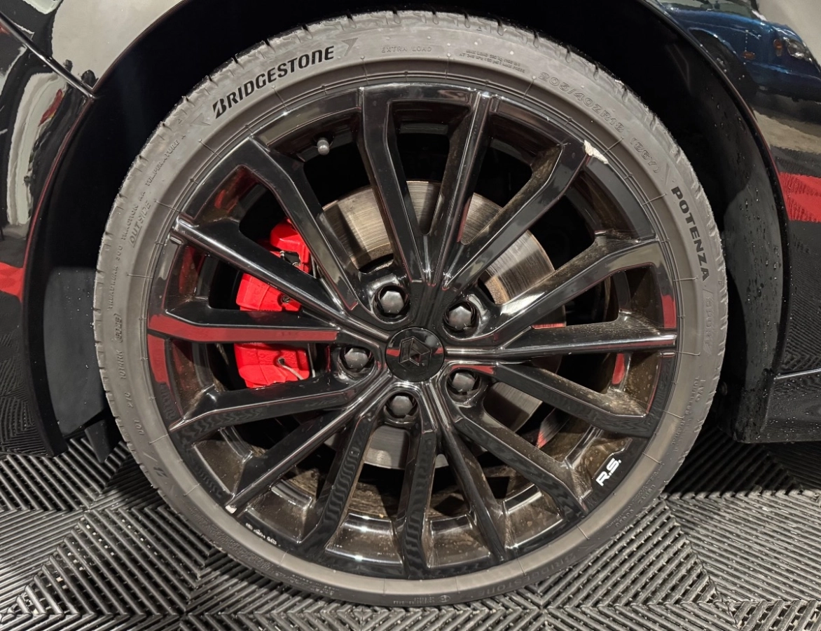 Renault Clio - photo 23