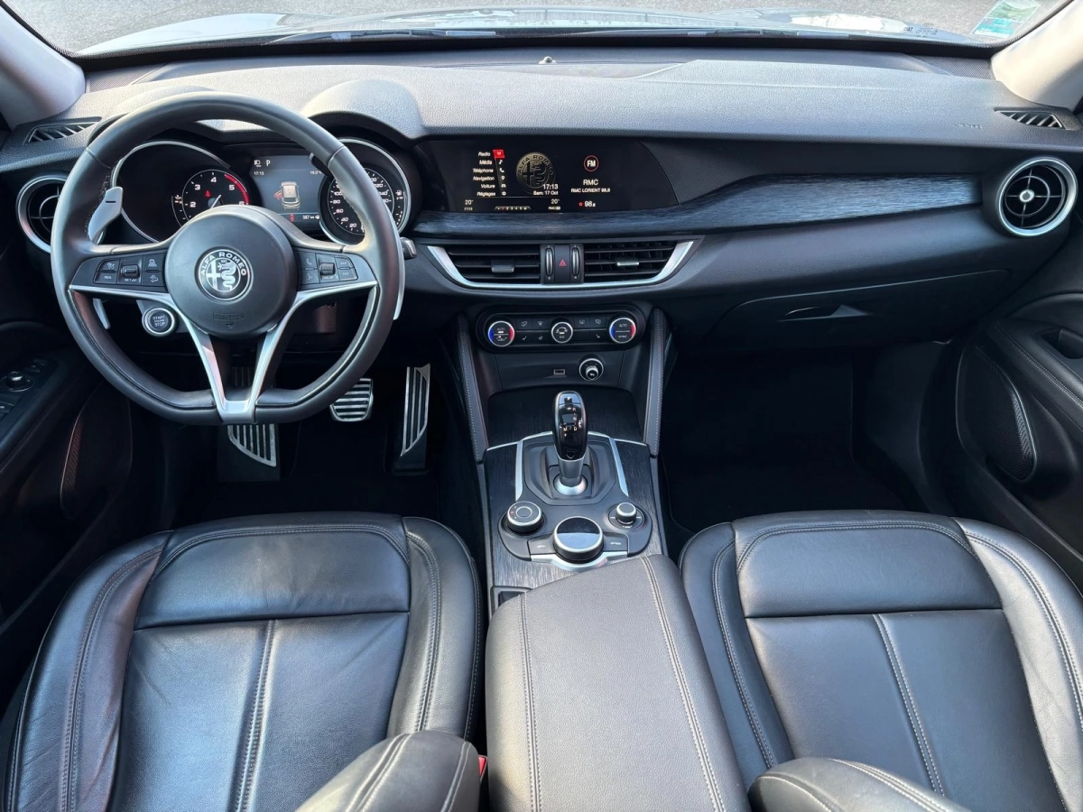 Alfa Romeo Stelvio - photo 8