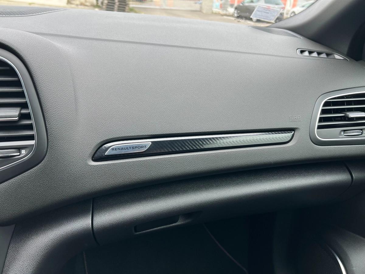 Renault Megane 1.8 300 RS TROPHY