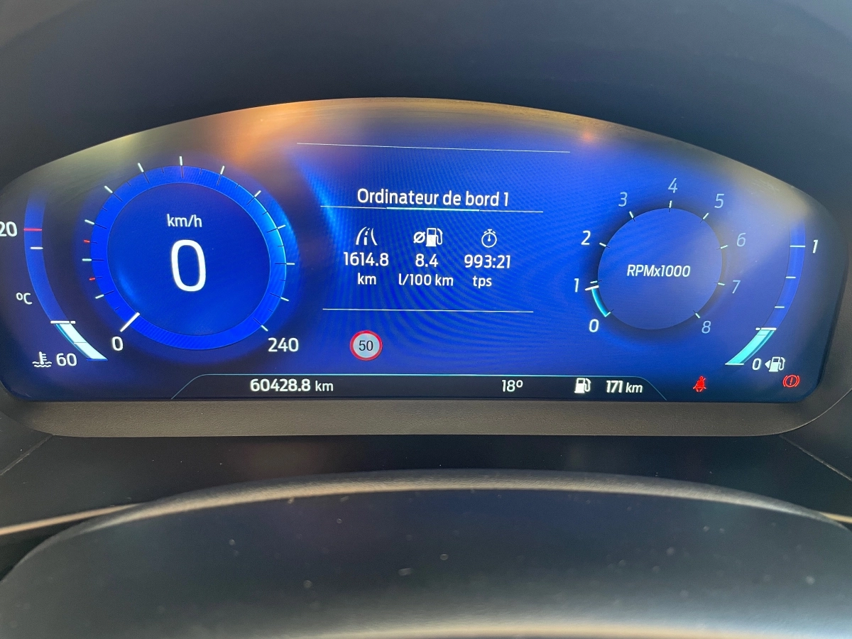 Ford Focus - photo 18