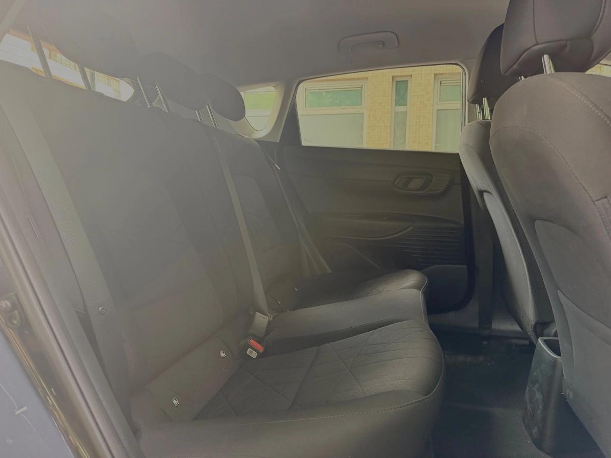 Hyundai Bayon 1.0 T-GDI 100 HYBRID MHEV 48VOLT INTUITIVE DCT BVA