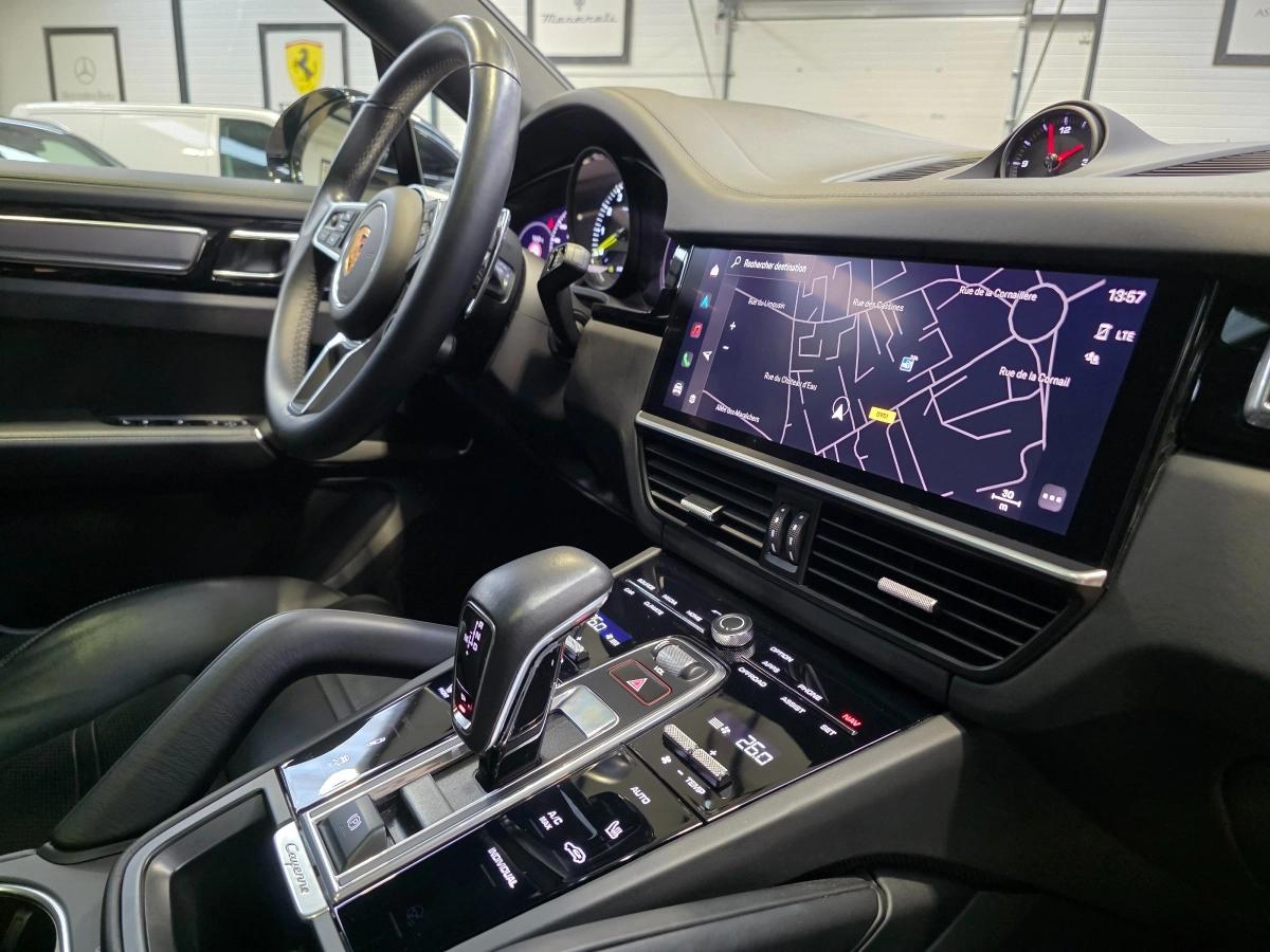 PORSCHE CAYENNE 3.0 V6 462 PLATINIUM EDITION