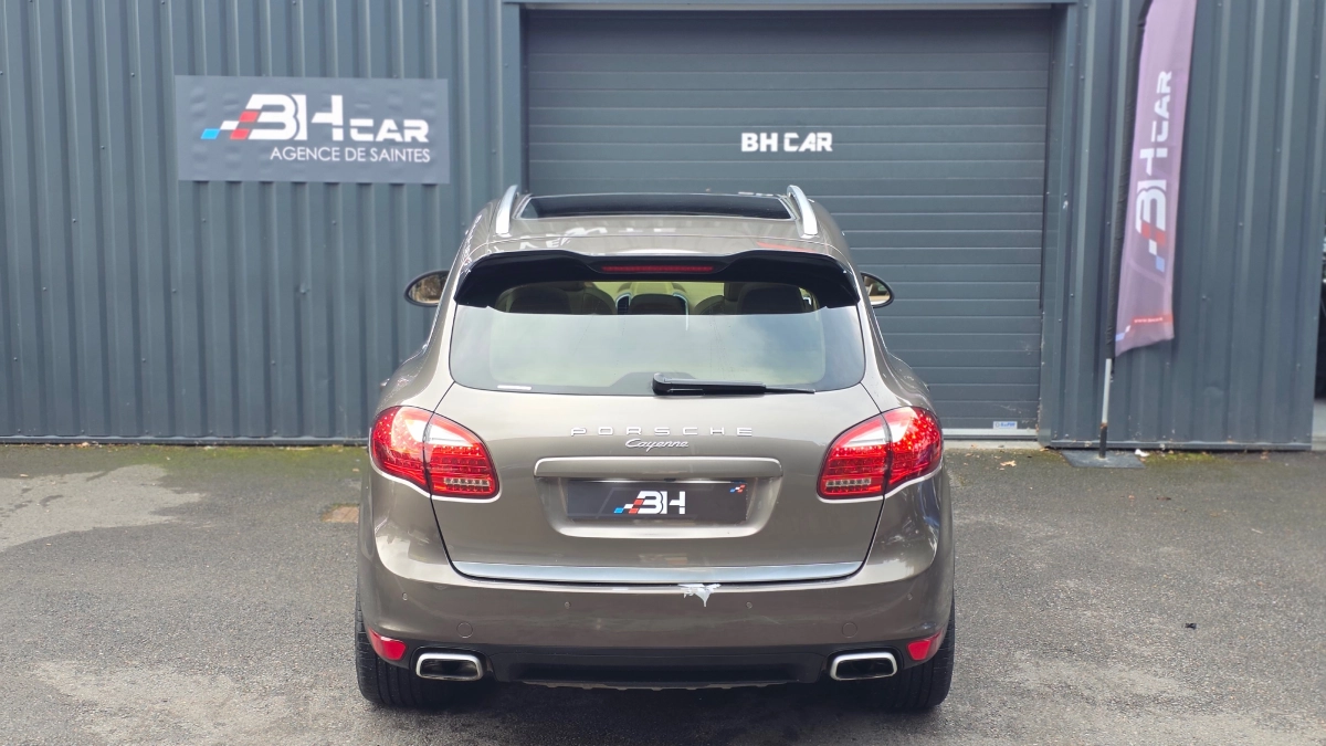 Porsche Cayenne - photo 6
