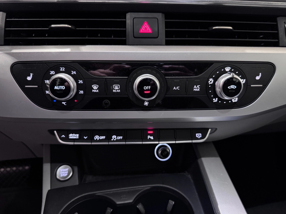 Audi A4 - photo 19