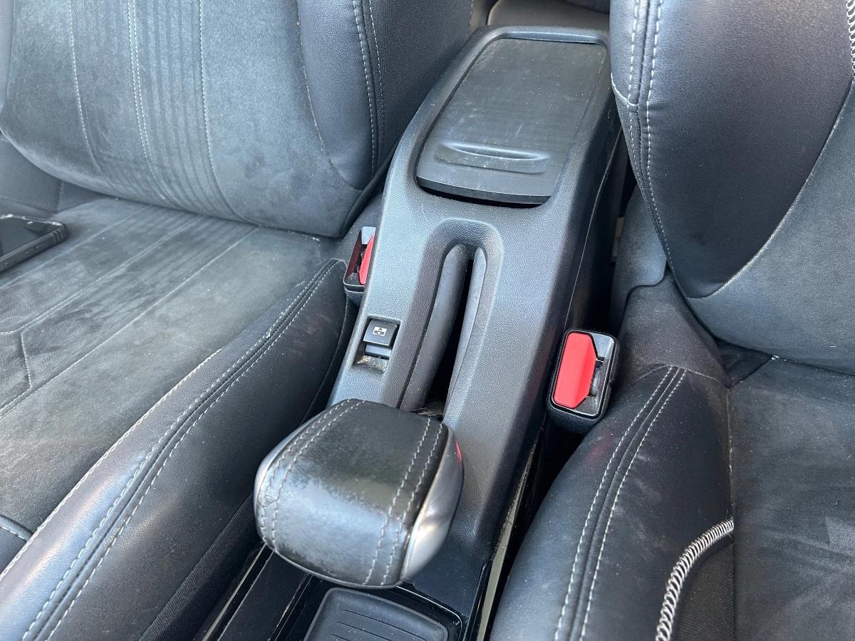 Peugeot 2008 GENERATION-I 1.6 BLUEHDI 120 CROSSWAY