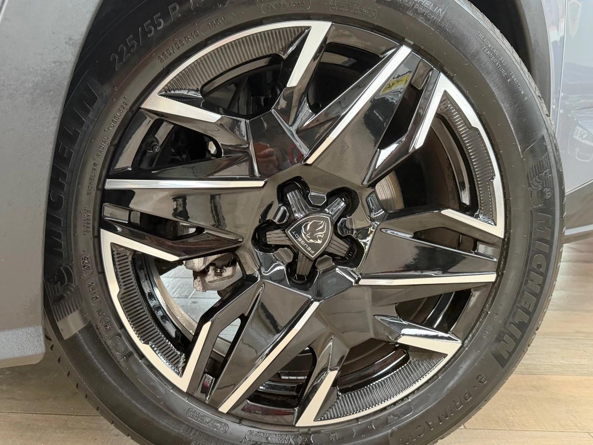 Peugeot 3008 GENERATION-II 135 CV HYBRID GT PACK 360/CARPLAY/1°MAIN