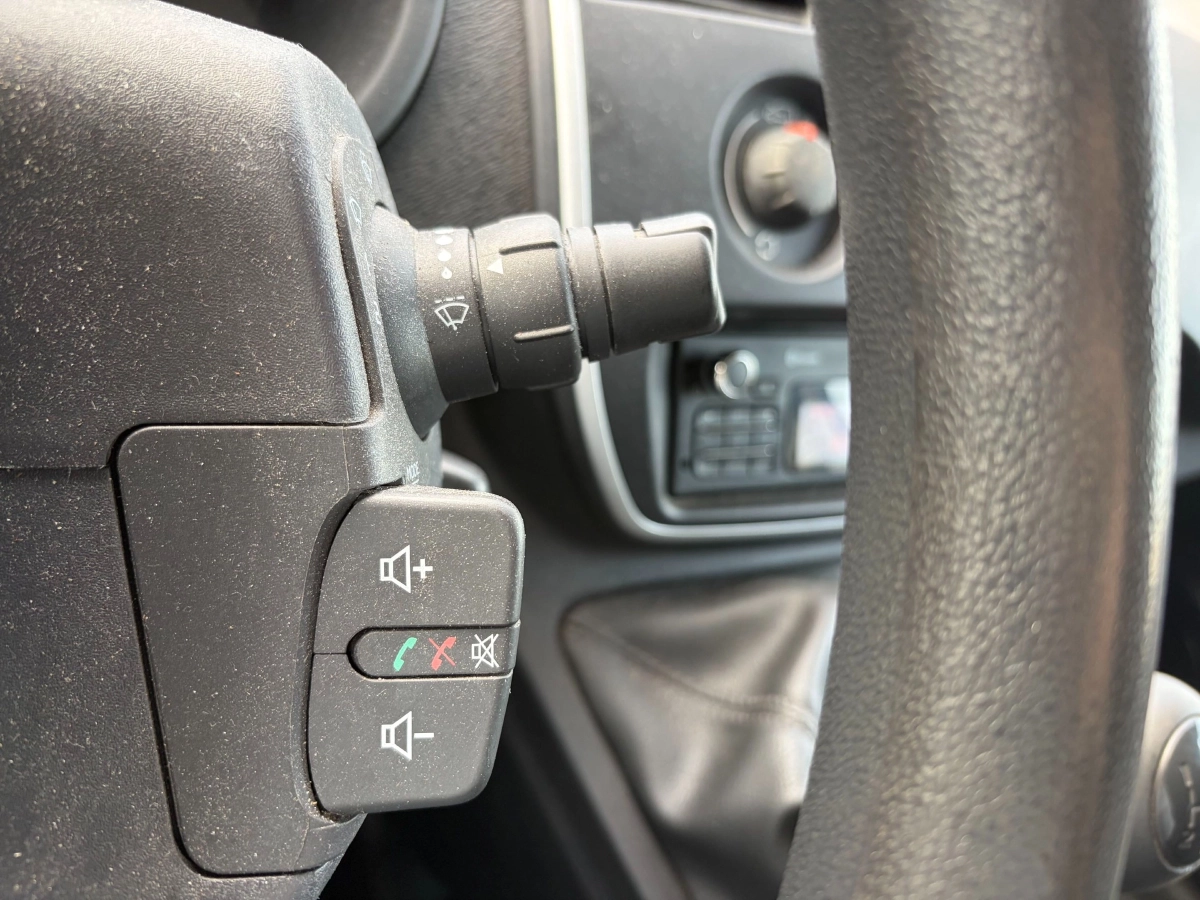 Renault Kangoo Express - photo 19