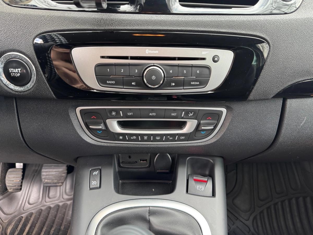 Renault Grand Scenic 1.6 DCI 130 ENERGY BOSE