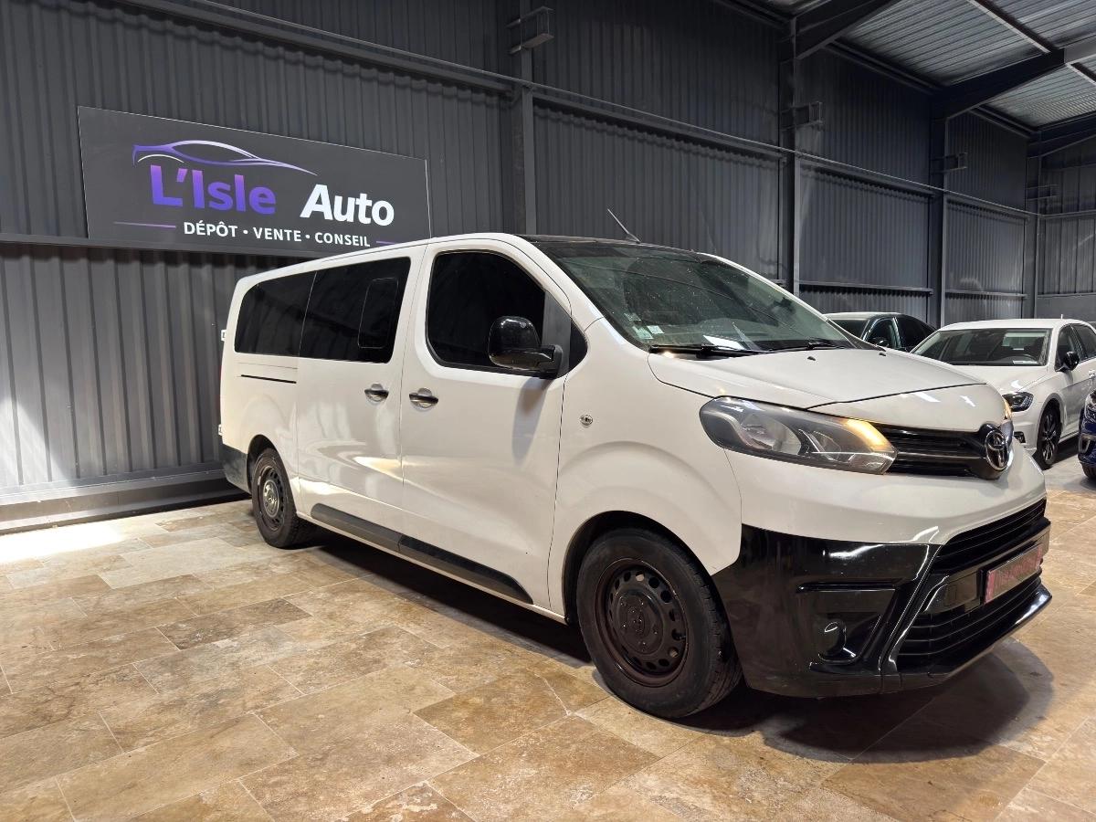 Toyota Pro Ace City Verso