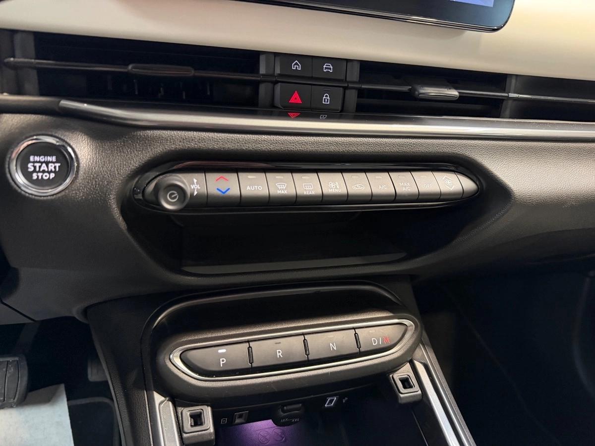 Fiat 600 100CV  MHEV HYBRID 48VOLT LA-PRIMA DCT6 1° MAIN/360°/CARPLAY