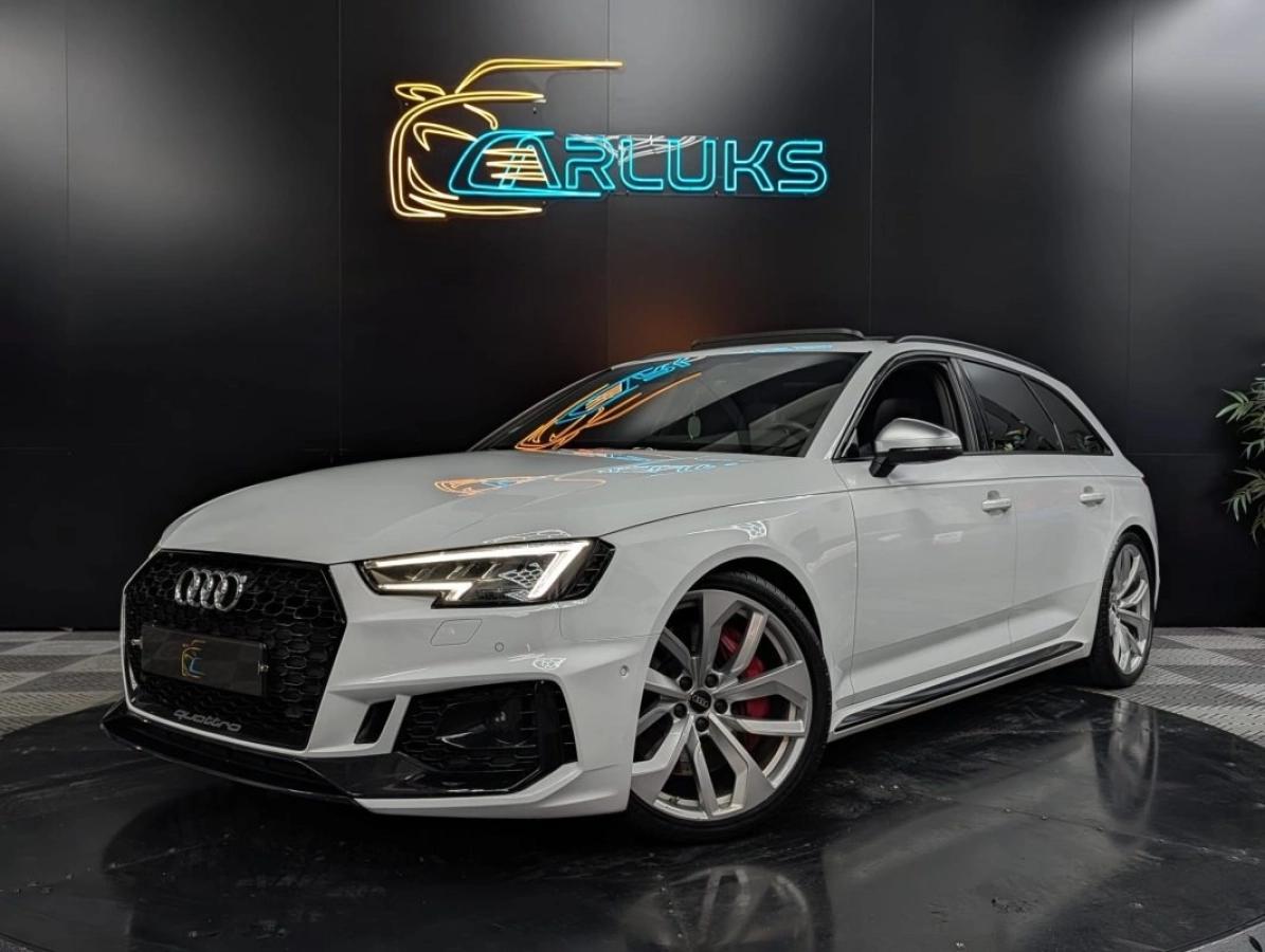 Audi RS4