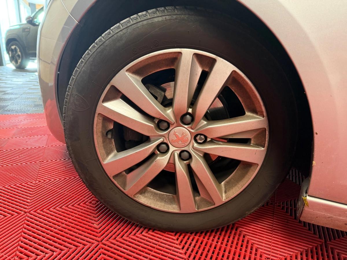 Aperçu indisponible de Peugeot 308