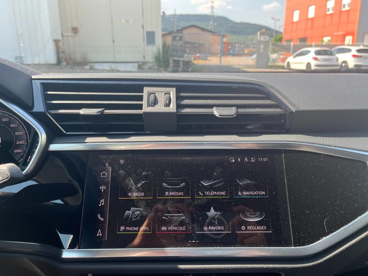 Audi Q3 1.5 35 TFSI 150 DESIGN S-TRONIC BVA