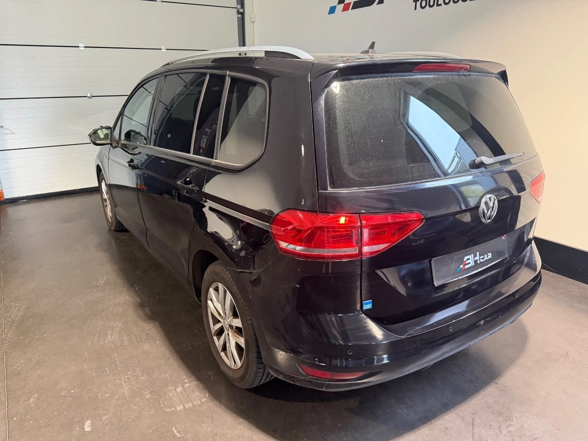 Volkswagen Touran - photo 5