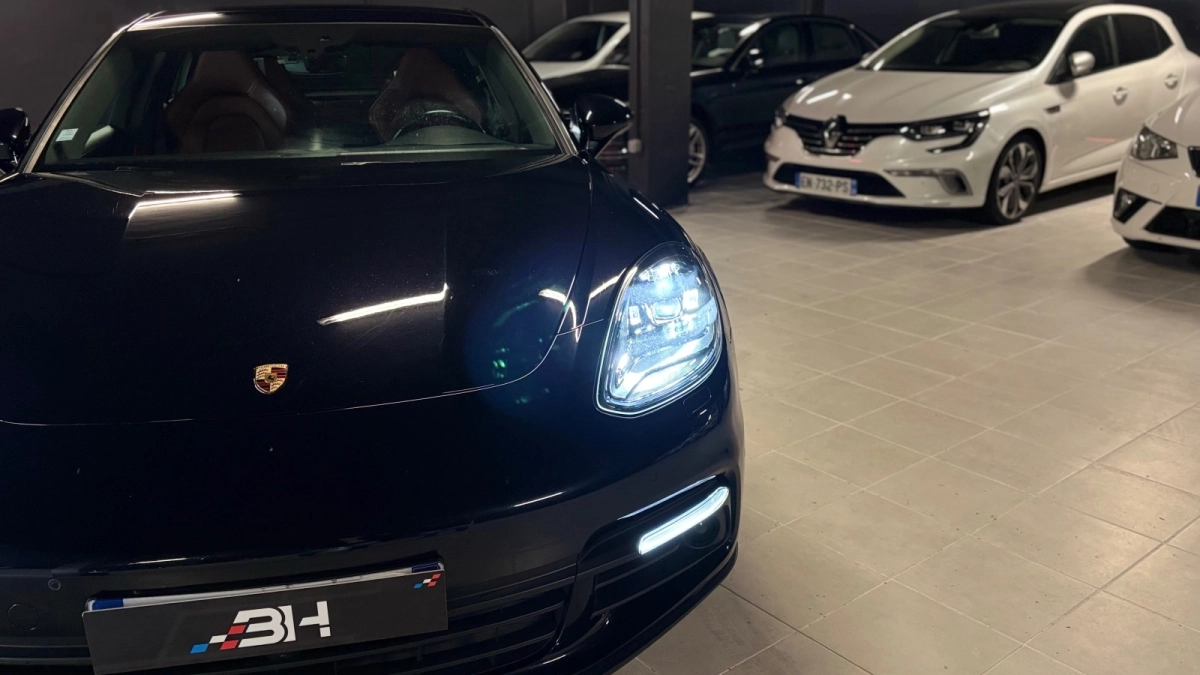 Porsche Panamera - photo 6