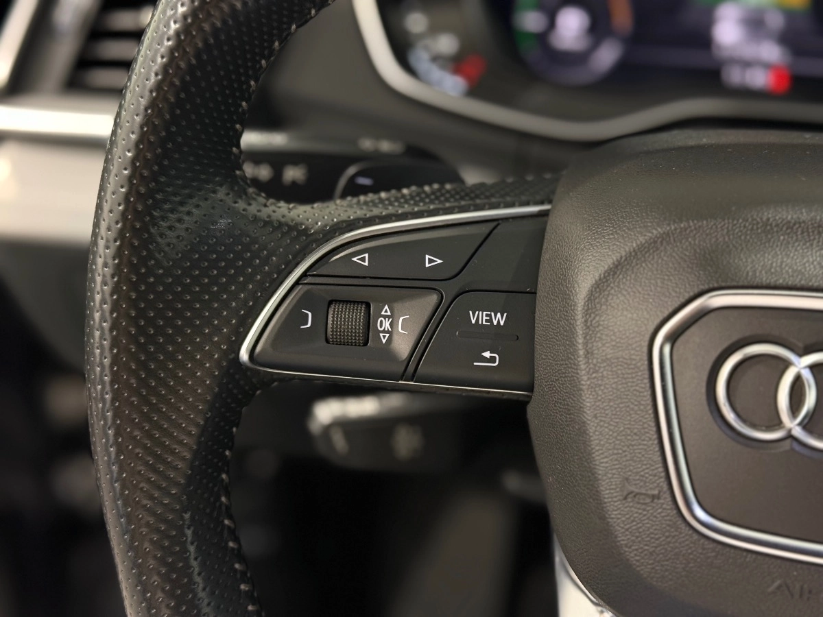 Audi Q5 - photo 16