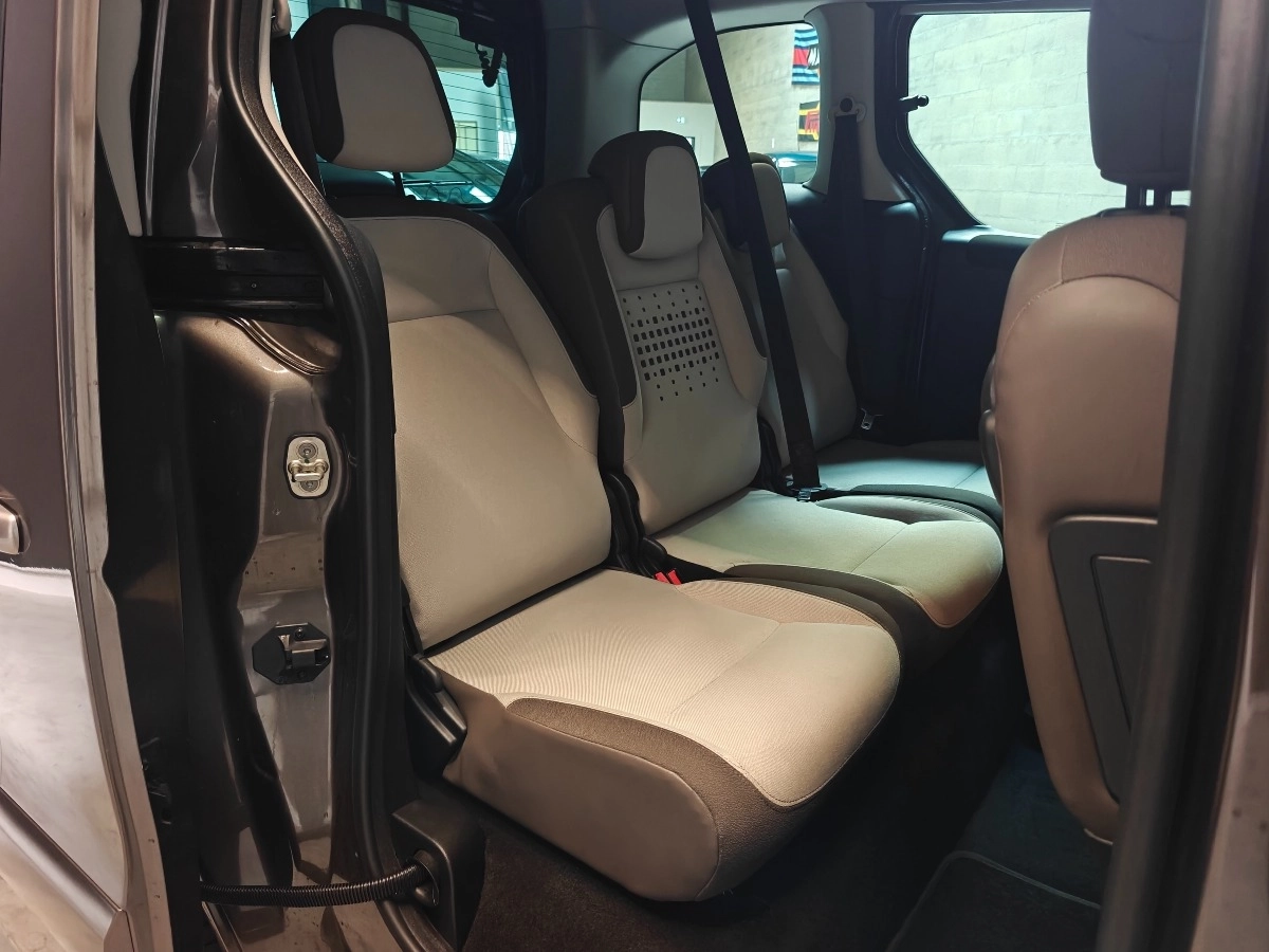 Citroen Berlingo - photo 12